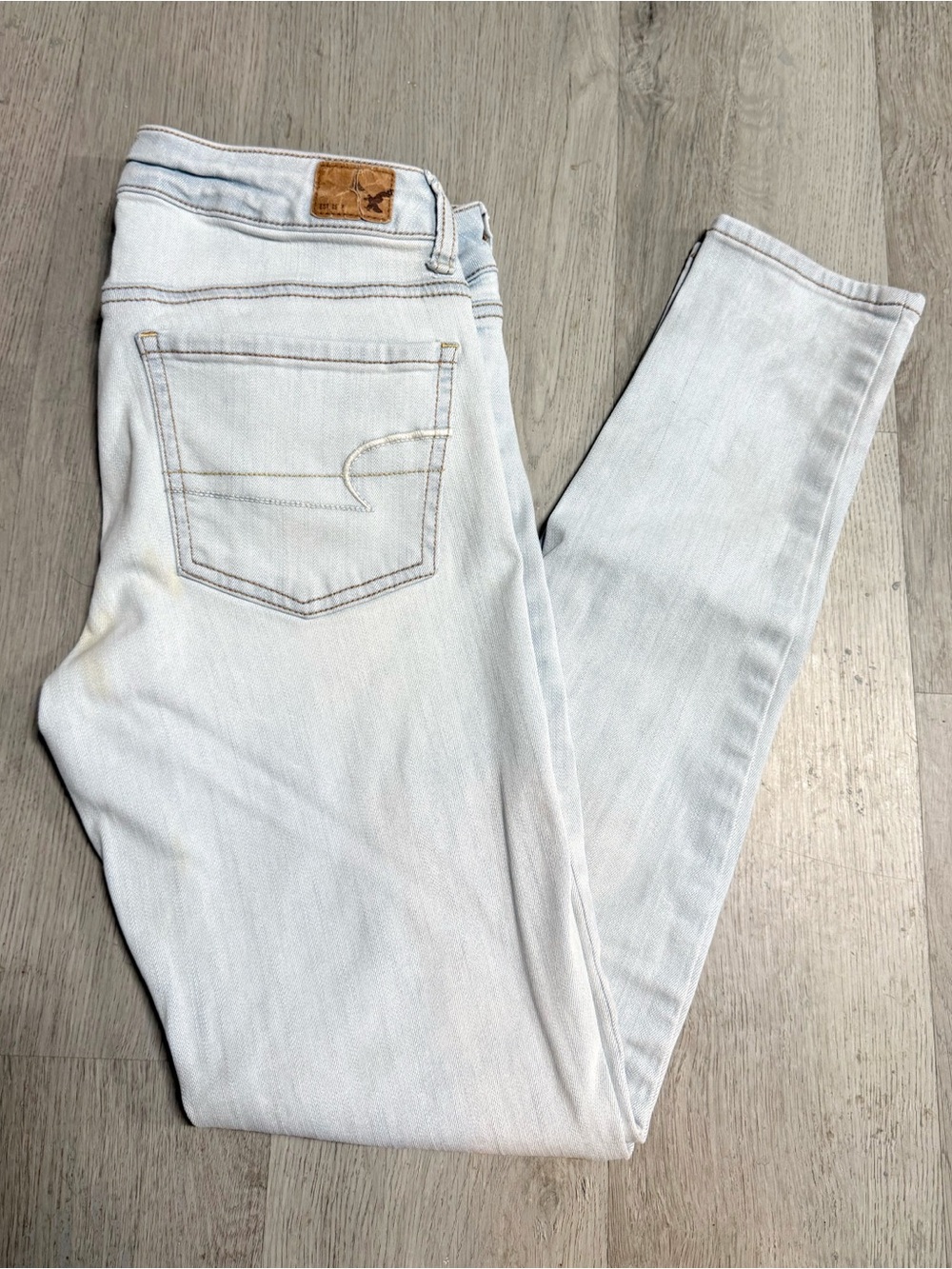 •AMERICAN EAGLE• JEGGING JEANS